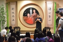 師姑為學員們訴說慈濟的起源圖片