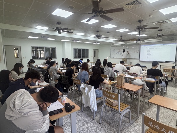 醫學資訊管理師與醫務管理師檢定證照輔導班圖片