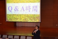 郭德貞老師回答同學有關實習的提問圖片