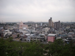 從岡崎城城頂眺望，名古屋風景如畫圖片