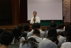 校長感謝各位老師的分享及勉勵同學在課業上能更加精進圖片